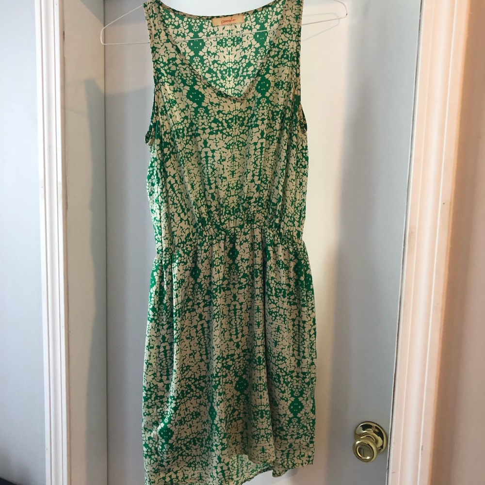 Green pattern high/low dress